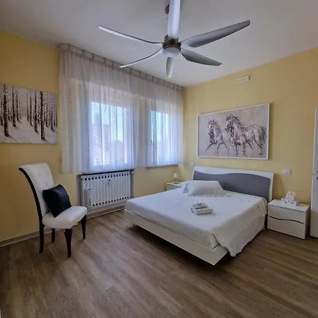 Casa Rocca شقة سكانديانو