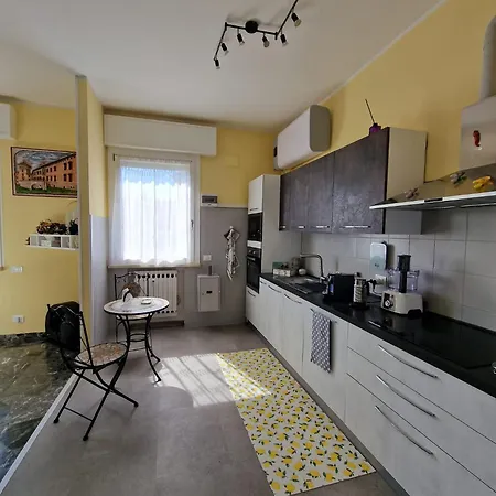 Casa Rocca * سكانديانو